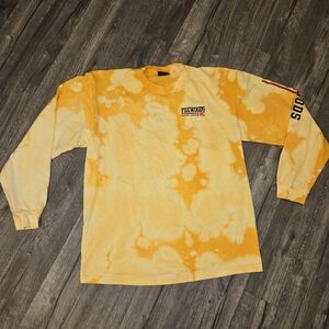 Foxwoods Casino Long Sleeve Distressed Shirt Top